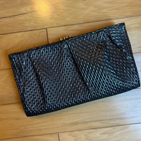 NWOT Kate Landry Metallic Silver Clutch - Picture 4 of 12